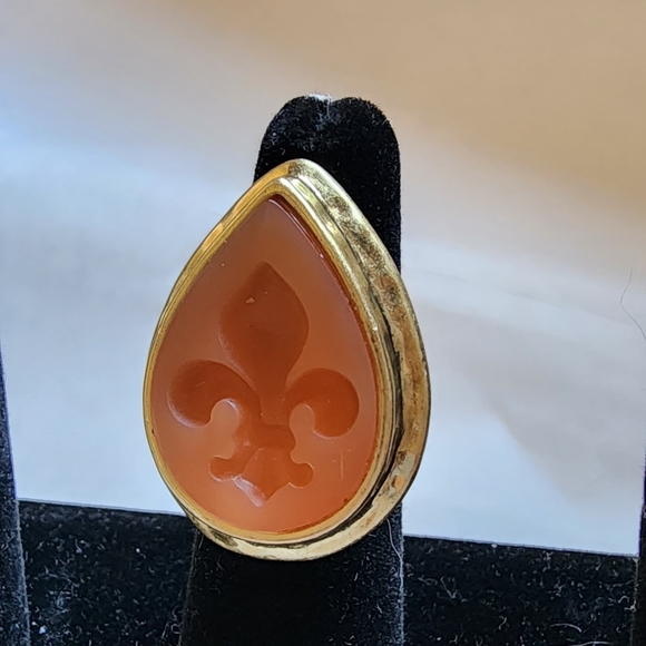 Brand New Silpada Fleur-de-lis Statement Ring Sixes 5 & 9 Available - Picture 3 of 4